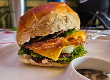 the-gambia/banjul/restaurant/matta-s-restaurant