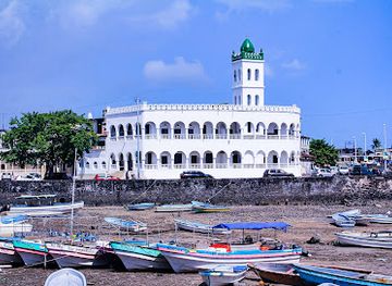 comoros/iconi/restaurant/mocafe