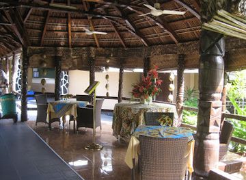 samoa/alofaaga-blowholes/restaurant/aggie-grey-s