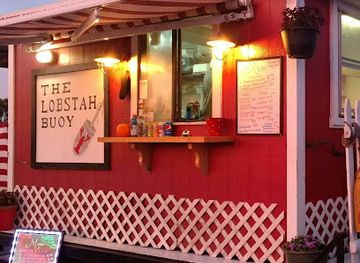 maine/bangor/restaurant/the-lobstah-buoy