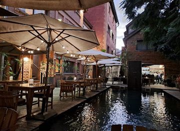 madagascar/sofia/restaurant/sakamanga-restaurant