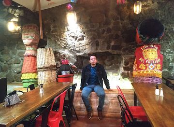 bolivia/altiplano/restaurant/lamurillo-restaurante