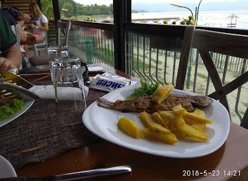 greece/macedonia/restaurant/restaurant-graniko