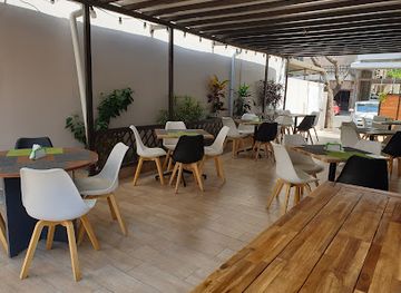 mozambique/zambezi-river-basin/restaurant/delicias-da-zambezia-restaurante-bar