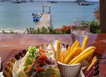 saint-vincent-and-the-grenadines/bequia/restaurant/jack-s-beach-bar
