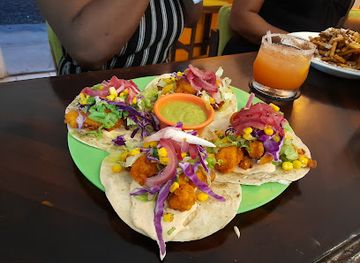 saint-kitts-and-nevis/newcastle/restaurant/coconut-grove-cafe-bar-pizzeria