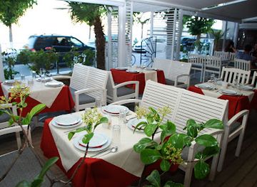 albania/saranda-region/restaurant/mano-restaurant