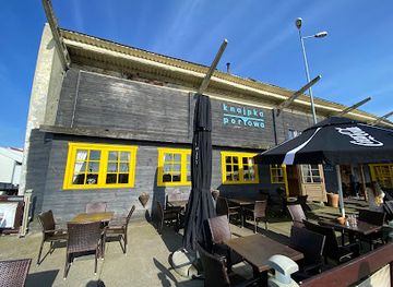 poland/hel-peninsula/restaurant/knajpka-portowa