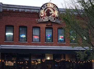 indiana/bloomington/restaurant/crazy-horse