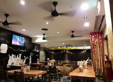 singapore/katong/restaurant/brotzeit-german-beer-bar-and-restaurant-katong
