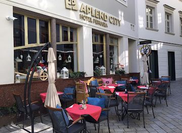 slovakia/bratislava/restaurant/koliba-kamzik-zelena