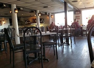 virginia/assateague-island/restaurant/don-s-seafood-market-restaurant