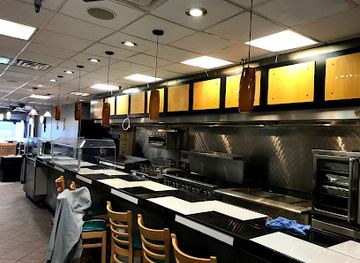 new-jersey/trenton/restaurant/mama-d-soul-food-2