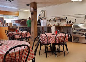 tennessee/gatlinburg/restaurant/delauder-s-bbq