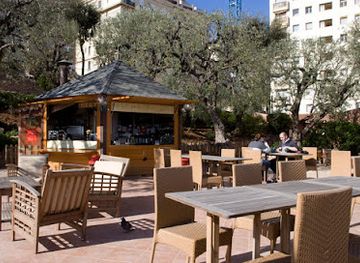 monaco/jardin-exotique-de-monaco/restaurant/le-cabanon-des-jeux-snack-du-mini-golf