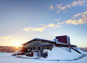 iceland/langjökull-glacier/restaurant/restaurant-mika