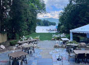 new-york/adirondack-mountains/restaurant/the-chateau-on-the-lake
