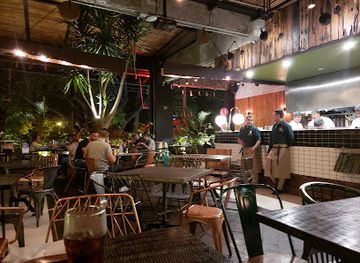 colombia/medellin/laureles/restaurant/voraz