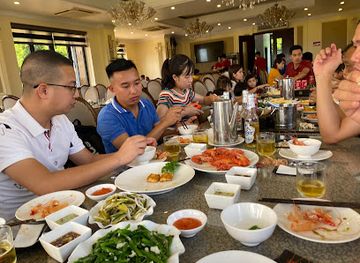 vietnam/ha-long-bay/restaurant/nha-hang-hong-hanh-3