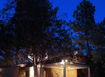 new-mexico/santa-fe-national-forest/restaurant/the-compound