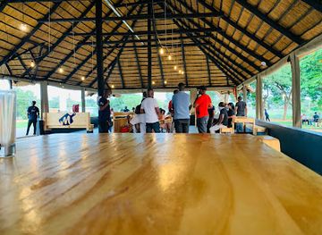 botswana/gaborone/restaurant/mo-s-open-table