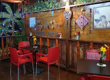 trinidad-and-tobago/aripo-caves/restaurant/the-wonky-windmill