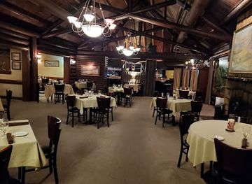 montana/glacier-national-park/restaurant/whitefish-lake-restaurant