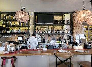panama/pacific-coast/restaurant/restaurante-santa-rita