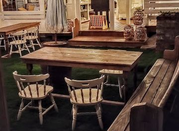 indiana/yellowwood-state-forest/restaurant/cooper-s-alley