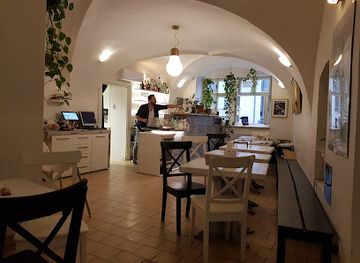 czechia/prague/hradcany/restaurant/st-martin