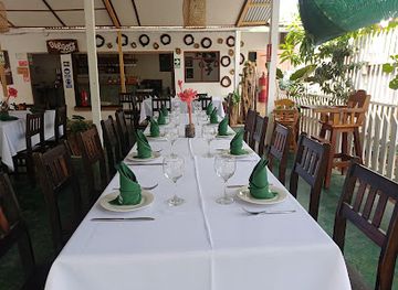 peru/madre-de-dios/restaurant/burgos-s-cuisine