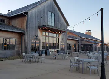 The Mammoth Bar & Lounge