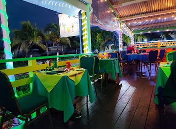 barbados/st-lawrence-gap/restaurant/harlequin-restaurant