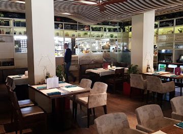 bulgaria/pleven/restaurant/canape-food-club