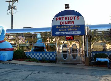 rhode-island/blackstone-valley/restaurant/patriots-diner