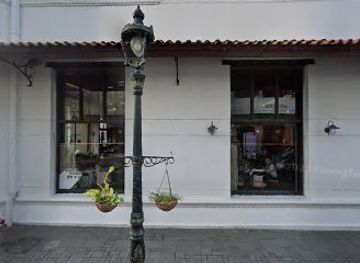 indonesia/semarang/old-town-semarang/restaurant/mue-kota-lama