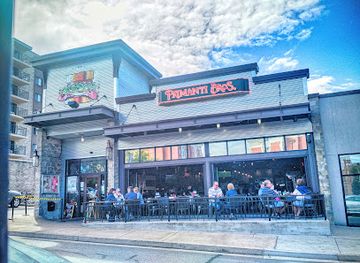 pennsylvania/happy-valley/restaurant/primanti-bros-restaurant-and-bar
