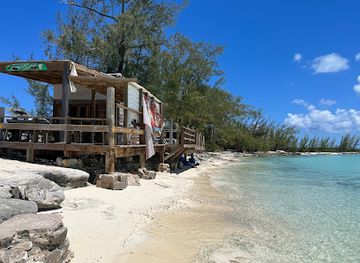 the-bahamas/eleuthera-island/restaurant/bbq-bar-and-beach