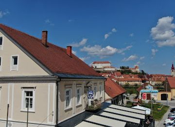 slovenia/ptuj/restaurant/gostisce-pri-tonetu