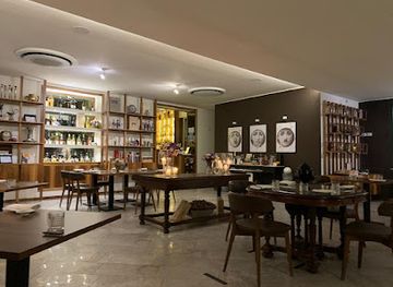 italy/pompeii/amphitheatre-of-pompeii/restaurant/ristorante-il-principe