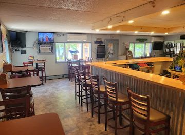 minnesota/central-lakes-region/restaurant/lake-appeil