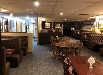 iowa/cedar-rapids/restaurant/lighthouse-inn