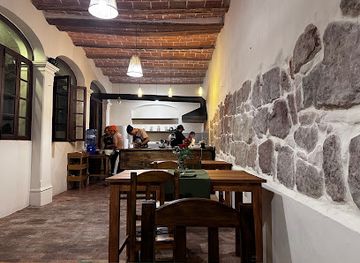 bolivia/sucre/restaurant/tierra-restaurante-vegetariano