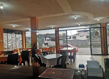 ecuador/napo-region/restaurant/cafeteria-hamilton