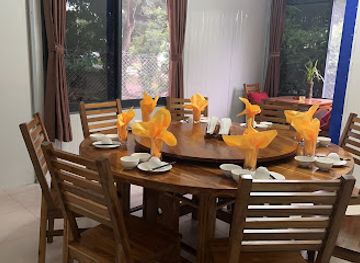 tanzania/tabora/restaurant/red-sun-chinese-restaurant