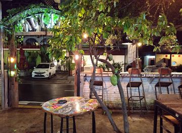 indonesia/yogyakarta/prawirotaman/restaurant/just-playon