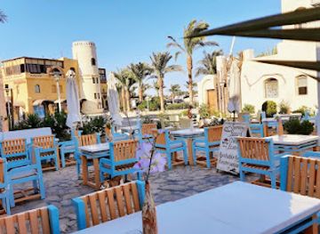 egypt/eastern-desert/restaurant/puddleduck-bar-restaurant