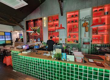 malaysia/johor-bahru/restaurant/merah-kitchen-bar