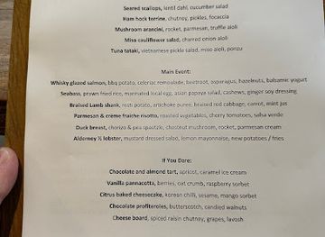 guernsey/st-anne/restaurant/the-blonde-hedgehog-restaurant