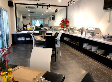 brunei/sungai-liang/restaurant/kate-s-catering-restaurant-spark
